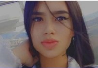 Slutroulette Model with Lush Lips