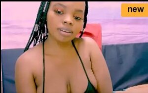 Stripchat Ebony Model with Dreads