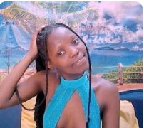 Smiling Slutroulette Ebony Model