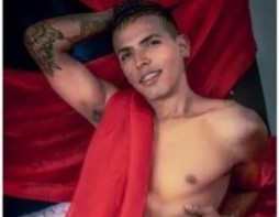 Jerkmate Posing Male Model