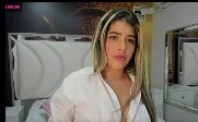 Stripchat BBW Model in White Shirt