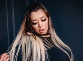 Jerkmate Busty Asian Model